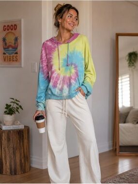 Harlow Tie Dye Spiral Hoodie Soft Viscose Blend‎ Boho Pastel Swirl Sweatshirt M
